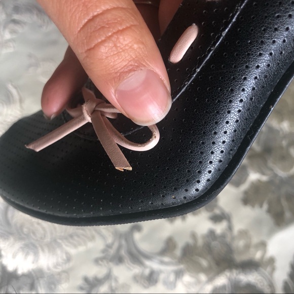 PinUp Vintage Peep Toe Bow Heels - Picture 6 of 8